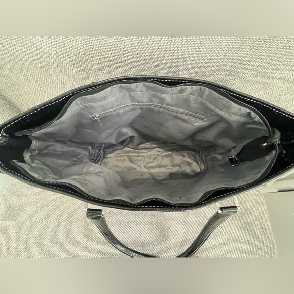 Bob Mackie Black Large Crocodile Embossed Design Shoulder Bag - Picture 11 of 16